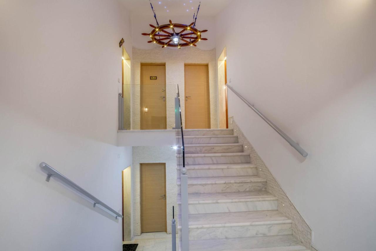 Lucica 360 Sea View Suite Nerezine Exterior photo